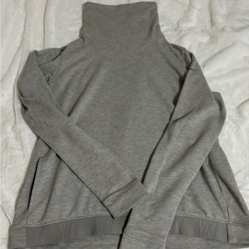 Nike Women's Gray Turtleneck Sweater